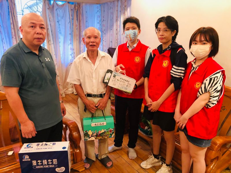 batch_慰问精神残疾困难家属.jpg batch_慰问精神残疾困难家属.jpg