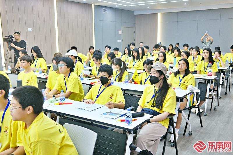 batch_DSCF4021.jpg batch_DSCF4021.jpg