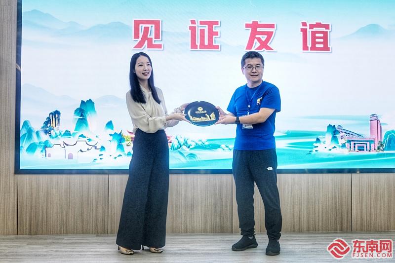 batch_DSCF4161.jpg batch_DSCF4161.jpg