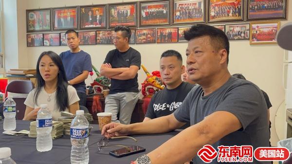 batch_4林世锋代表泮野村旅美乡亲在捐赠仪式讲话.jpg batch_4林世锋代表泮野村旅美乡亲在捐赠仪式讲话.jpg