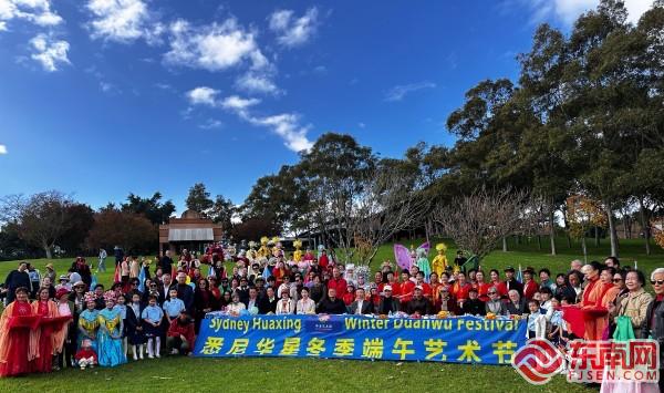 batch_合影.jpg batch_合影.jpg